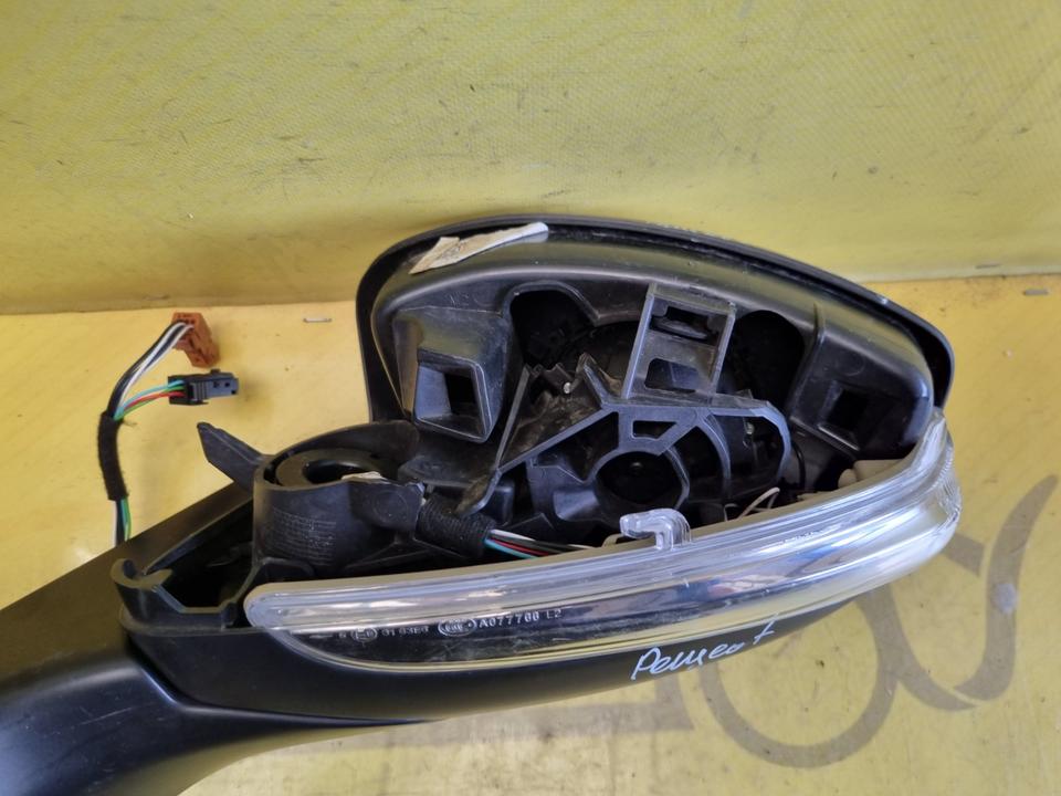 Peugeot 208 Außenspiegel links Original 98077811XT ✅