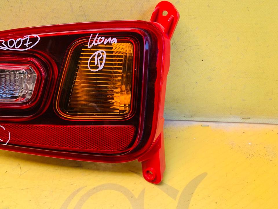 Hyundai Kona Rückleuchte rechts Original 92406-J90 ✅
