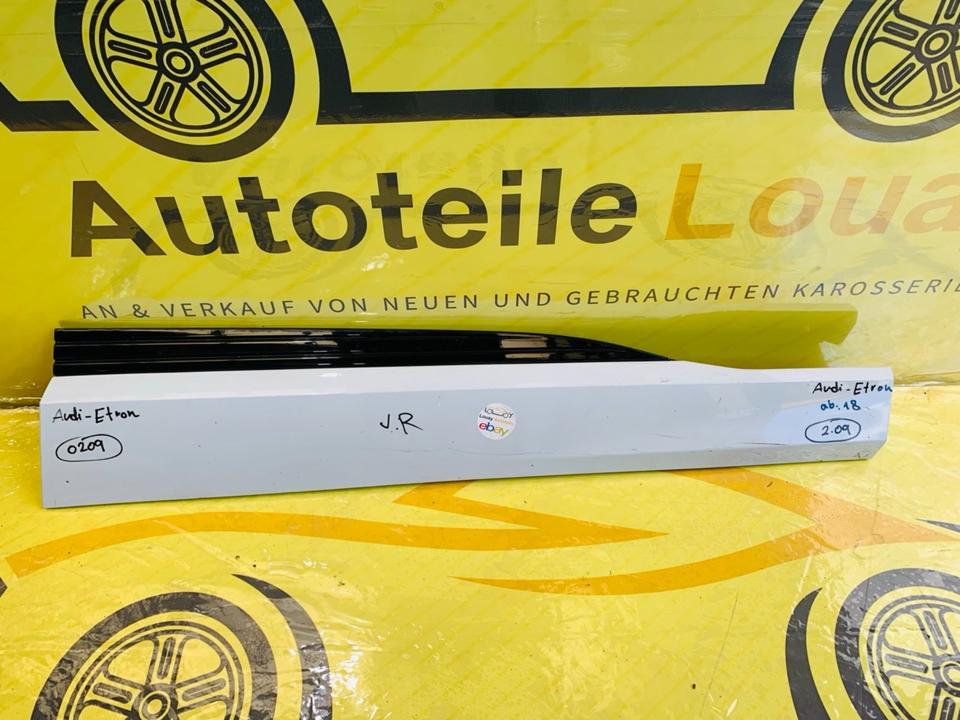 Audi E-Tron Türleiste Leiste vorne rechts Original 4KE853960 ✅