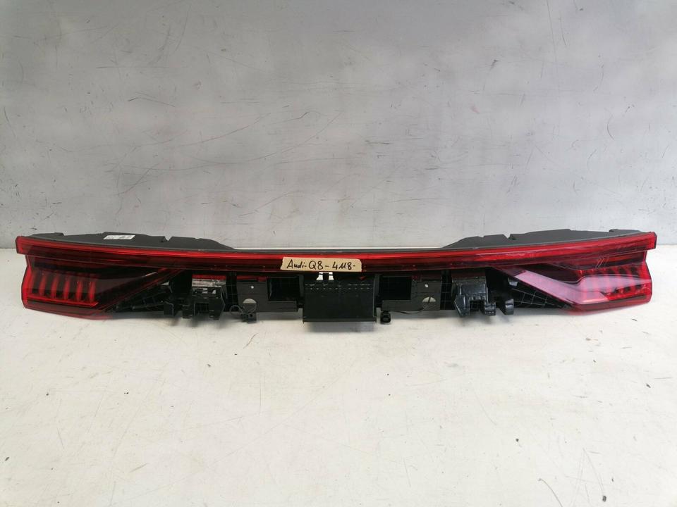 Audi Q8 4M LED Rückleuchte Leiste 4M8945095F Original ✅