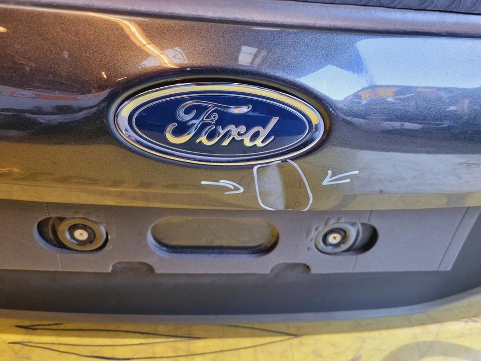 Ford Fiesta MK8 Heckklappe Original ✅