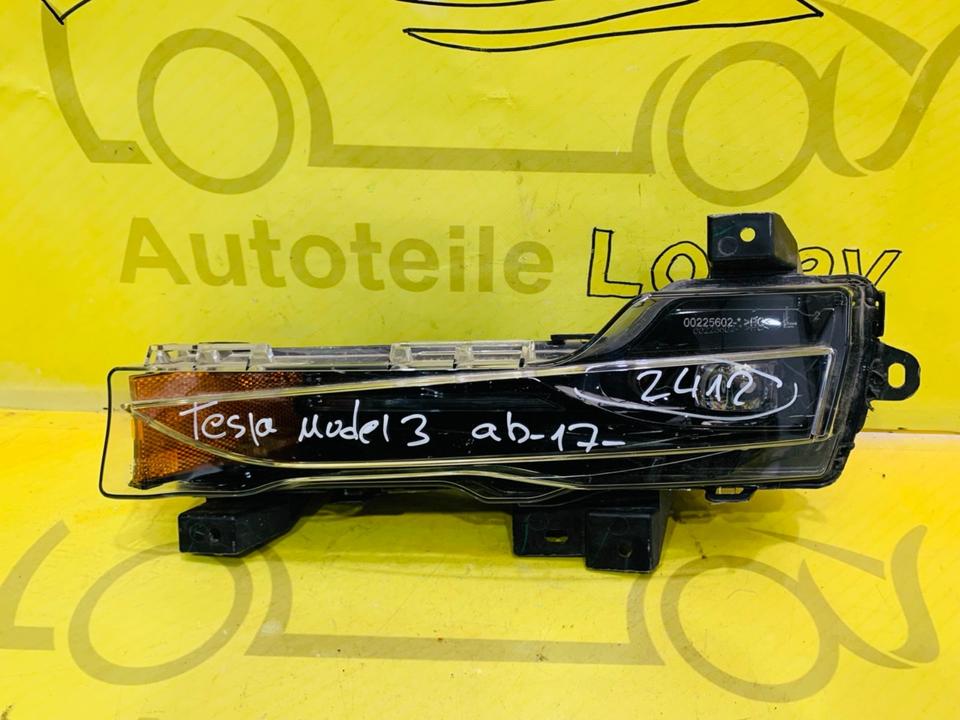 Tesla Model 3 Tagfahrlicht links ab 2017 Original 1507930-00-C ✅