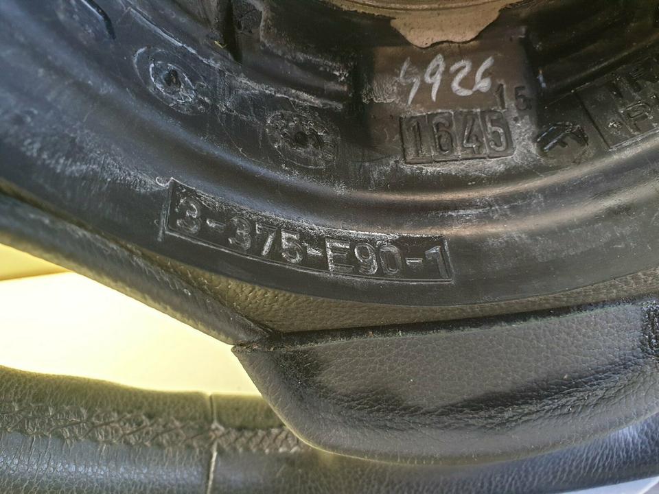 BMW E91 E90 Multifunktionslenkrad Lederlenkrad Lenkrad 3375E901